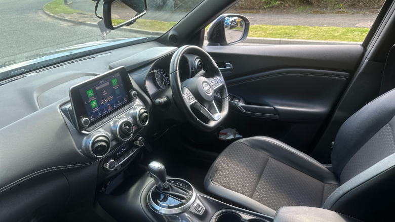 Nissan Juke 1.6 Hybrid N-Connecta 5dr Auto Hybrid Hatchback